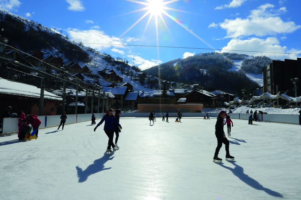 Auberge D+ Valloire-Galibier Exteriör bild